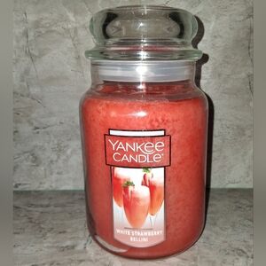 Yankee Candle WHITE STRAWBERRY BELLINI 22oz. Single Wick Large Jar Candle. NEW